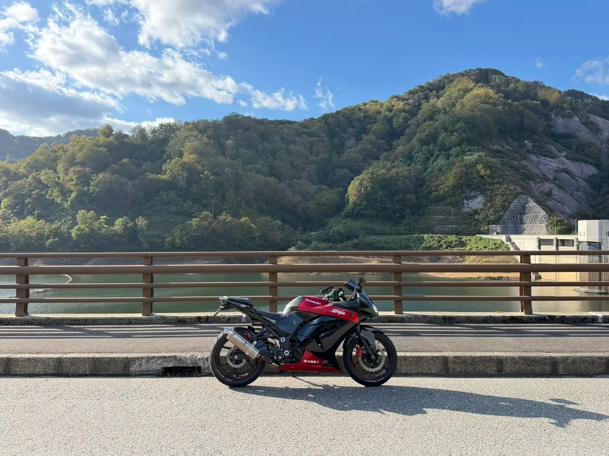 バイクにも盛れる角度あるよね